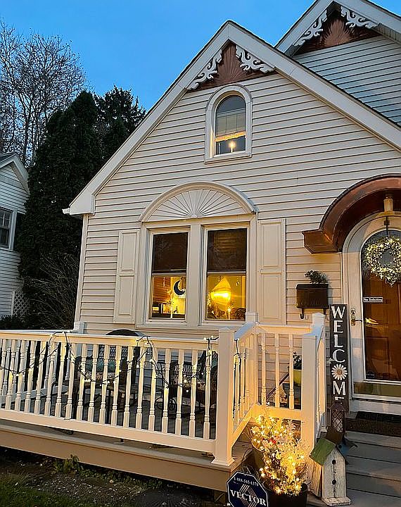2nd image of 144 Maple Ave