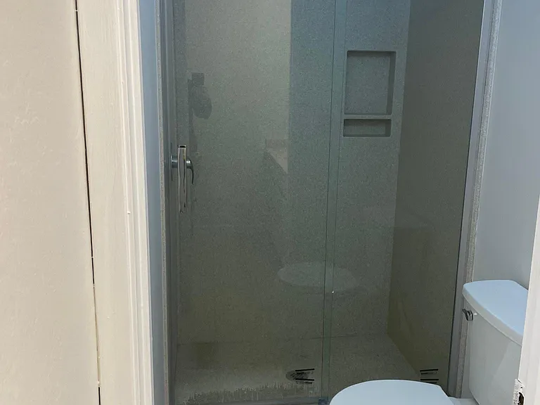 124 Blue Ridge Dr #B — Photo 2