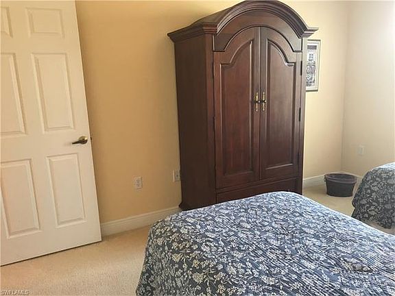 5th image of 12040 Toscana Way APT 201