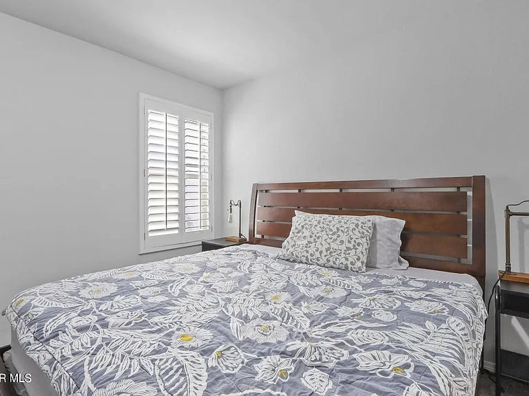 3917 Desert Dunes Dr — Photo 23