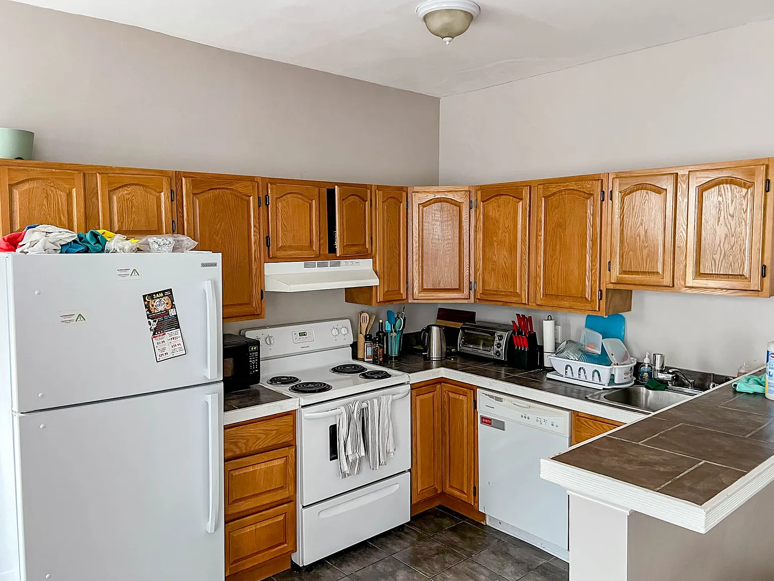 3 bed, $3,300 — Photo 3