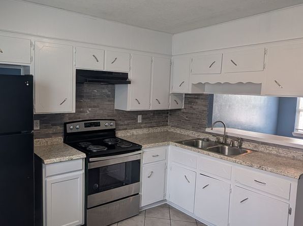 121 W Avenue A #2