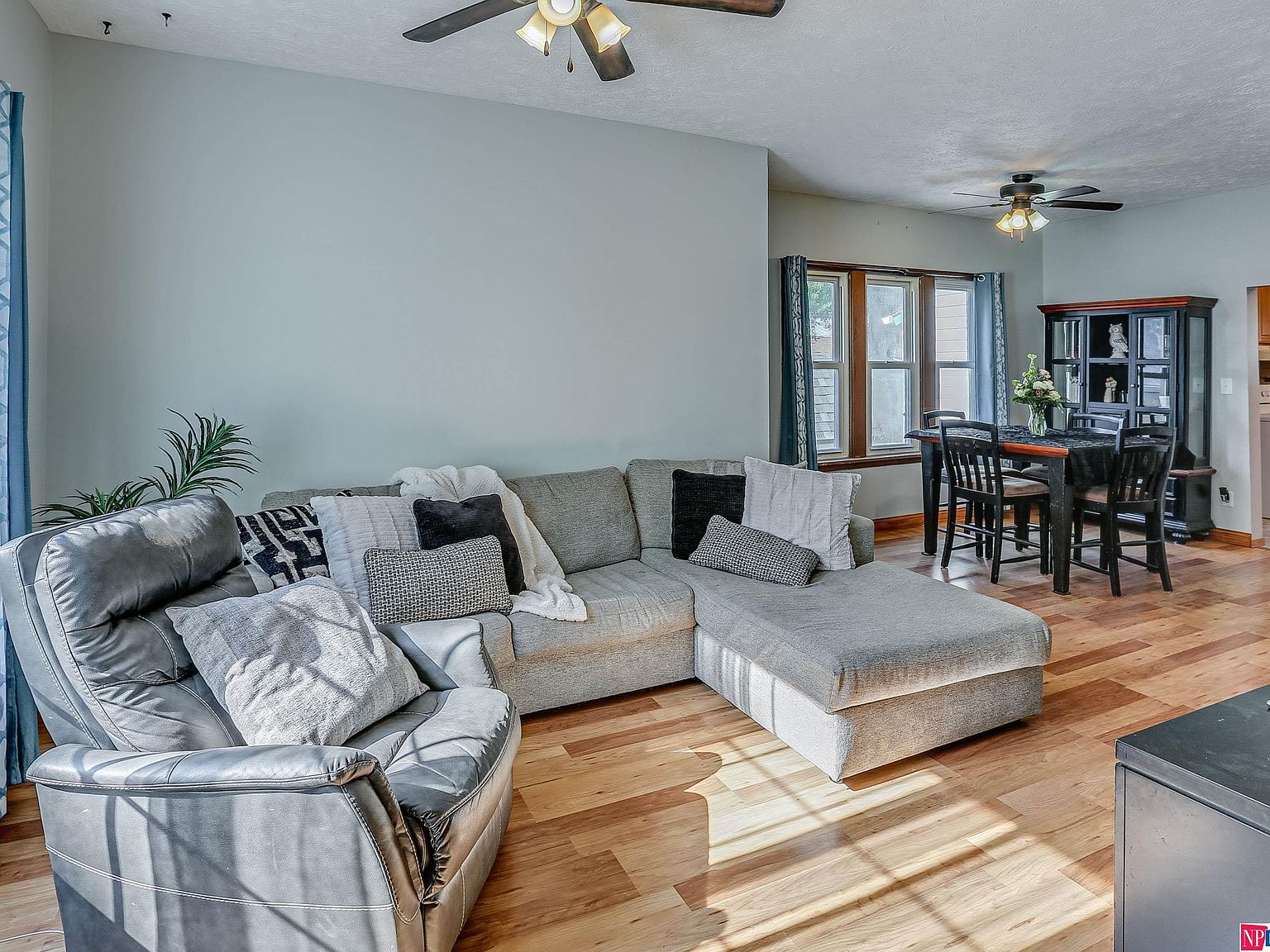 207 N Elm St, Hooper, NE 68031 Zillow