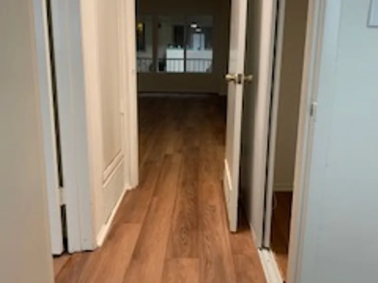 Villa Monica Apts. — Photo 21