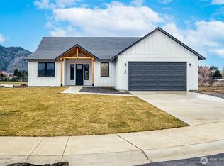 130 Fruitful Pl, Cashmere, WA 98815