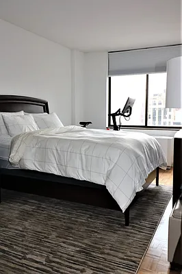 Rented by Newell and Assoc. | media 5
