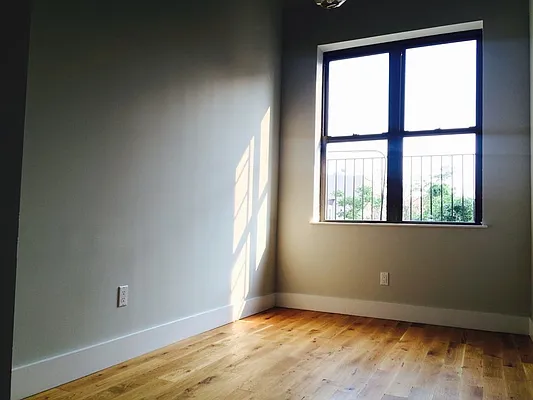 Rented by Nooklyn NYC LLC | media 16