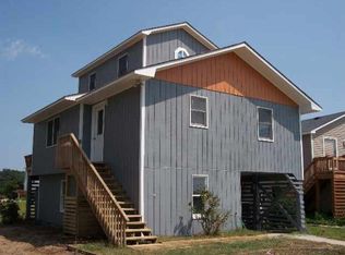 107 Harbour Ct, Kill Devil Hills, NC 27948