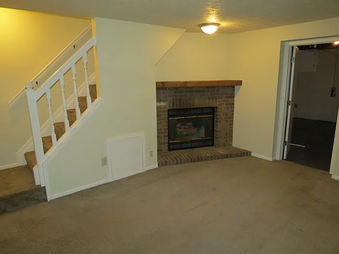 2269 Hughey Dr — Photo 16