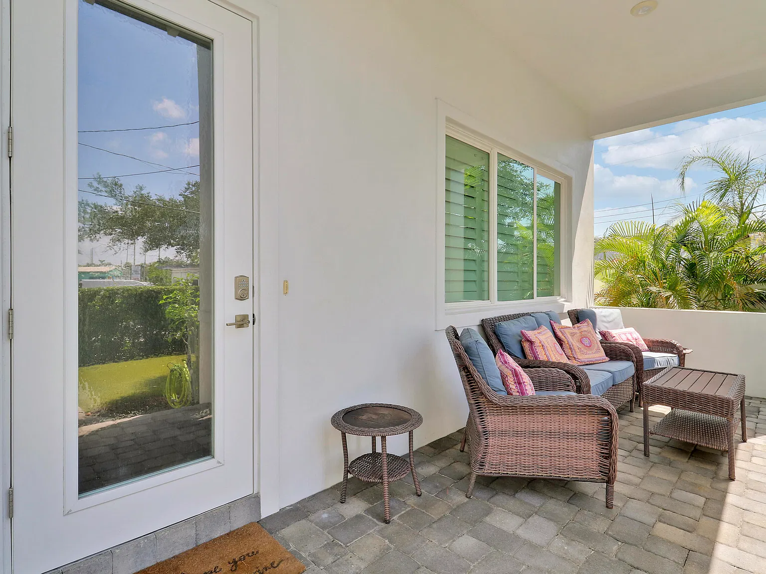 3 bed, 2.5 bath, 1885 sqft, $4,500 — Photo 4