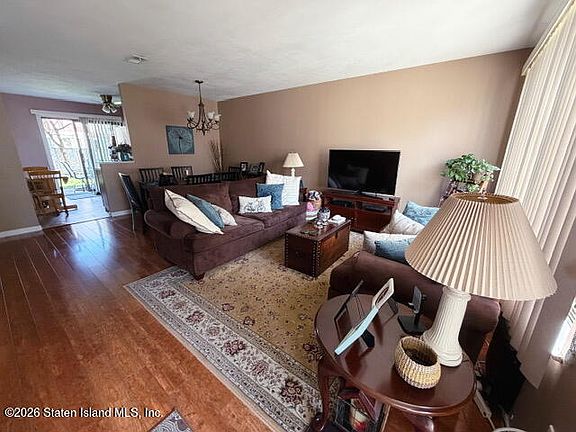 2nd image of 43 Pierpont Pl