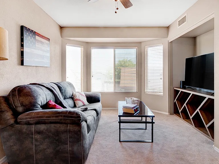 7801 W Crocus Dr — Photo 25