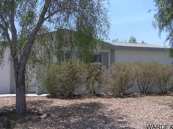 2nd image of 2674 E Davida Ave