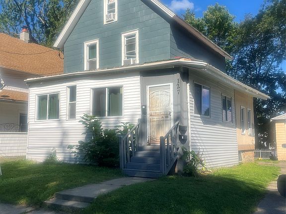 2nd image of 127 Burbank Ave