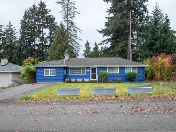 611 S 194th Street, Des Moines, WA 98148