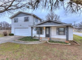 8505 NE 16th St, Midwest City, OK 73110