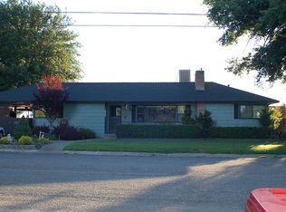 116 Mary Ln, Red Bluff, CA 96080