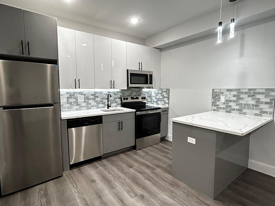 1st image of 1108 W Dauphin St #203