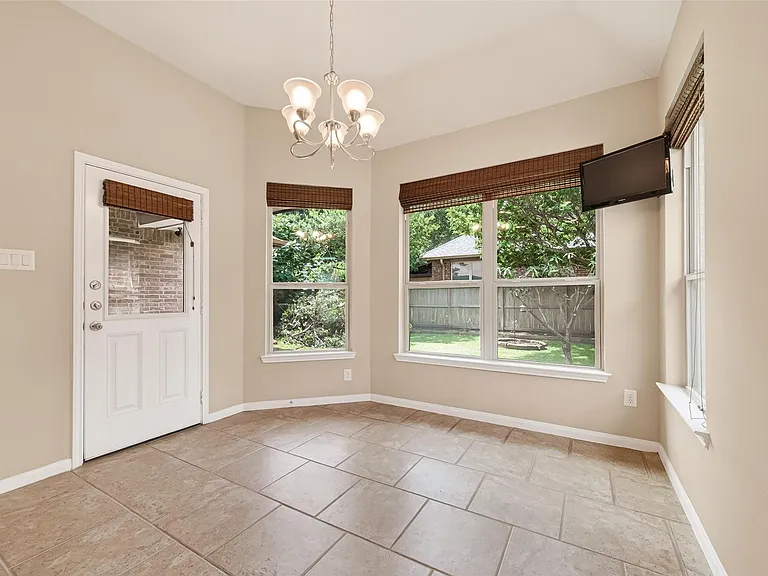 111 Pheasant Run Dr — Photo 22