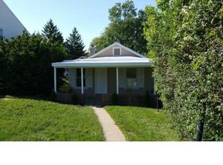 8 Stanton Ave, New Castle, DE 19720