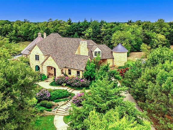 4th image of 262 Elm Hollow Ct