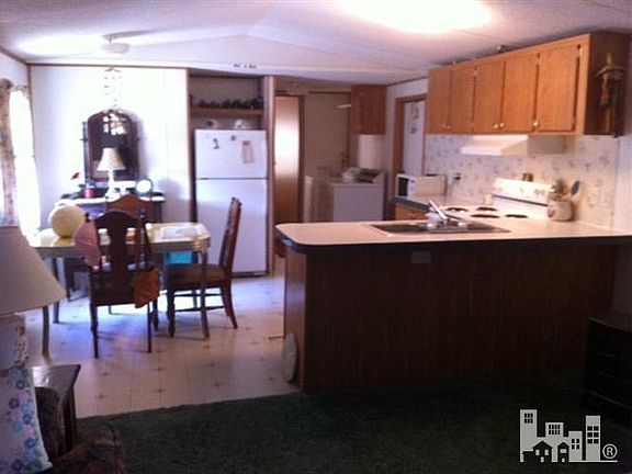 4th image of 721 Inlet Acres Dr