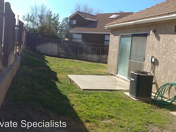 2nd image of 1343 Bristol Ct