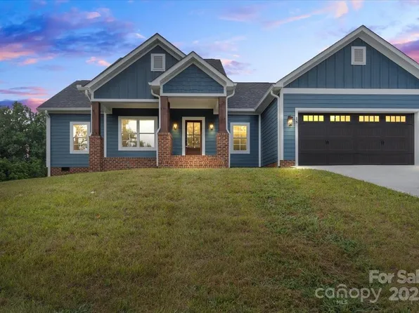 18 Morningside Dr, Granite Falls, NC 28630