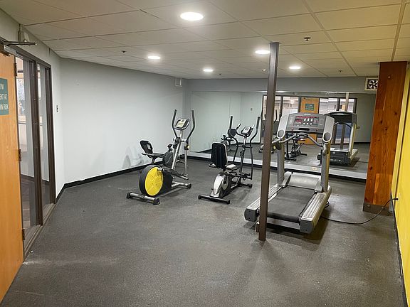 3rd image of 5826 University Ave #201