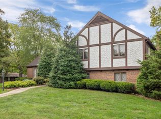 401 Country Club Acres, Belleville, IL