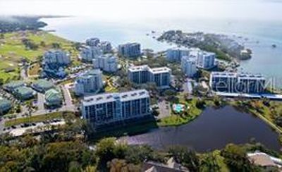 100 Oakmont Ln APT 502, Belleair, FL, 33756