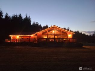144 Ciannigan Hill Rd, Silver Creek, WA 98585
