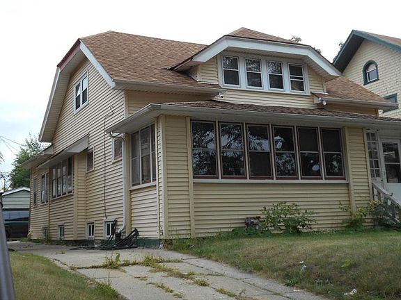 2nd image of 3421 W Highland Blvd