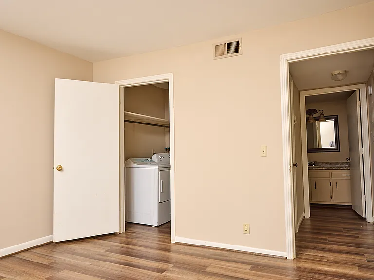 2929 Selena Dr — Photo 12