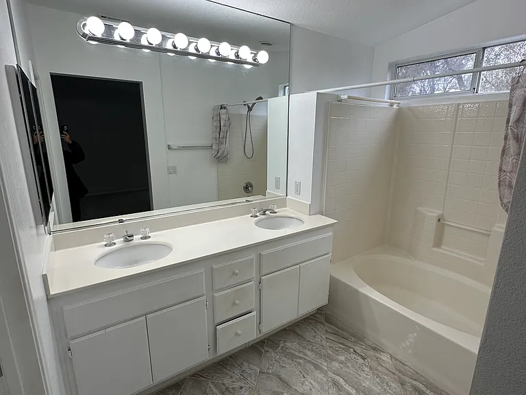 37 Legacy Way — Photo 24