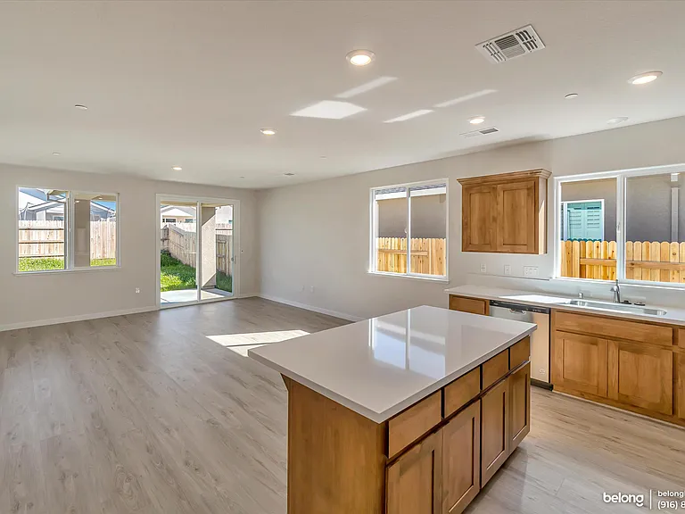 4764 Crawford Pkwy — Photo 12