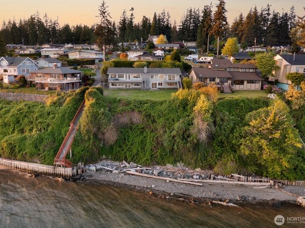 332 Priest Point Drive NW, Tulalip, WA 98270