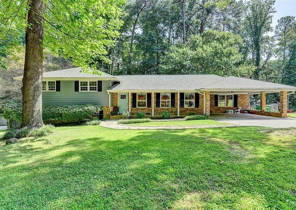 1st image of 418 Dorsey Cir SW
