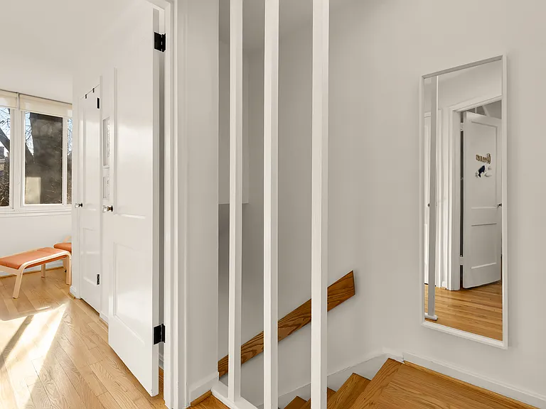 1733 Harvard St NW — Photo 12