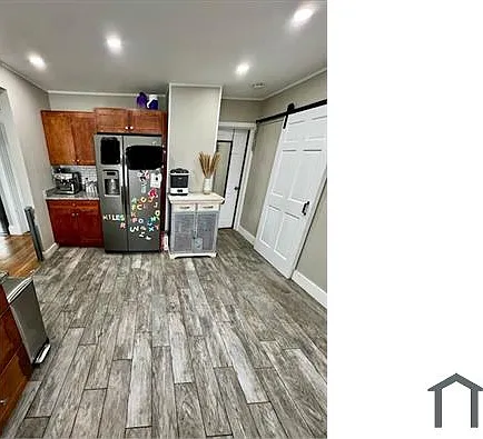 23 Williams St #2 — Photo 3