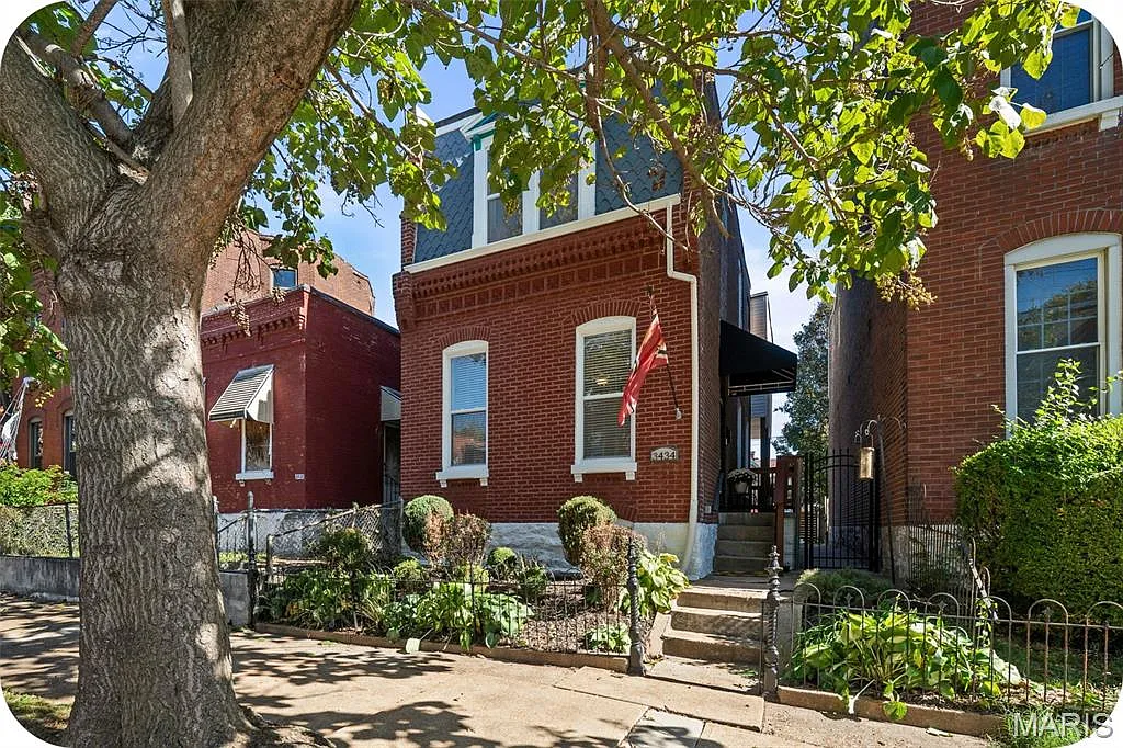 3434 Illinois Ave photo 1