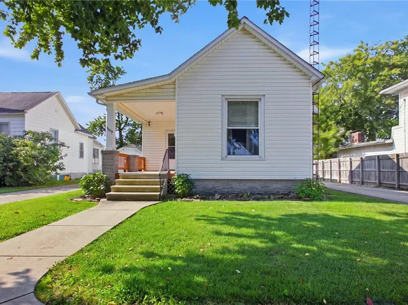 1309 Champaign Ave, Mattoon, IL 61938