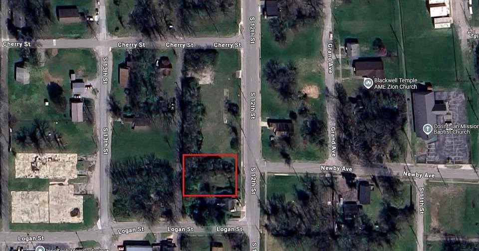 2nd image of 623-625 S 12th St