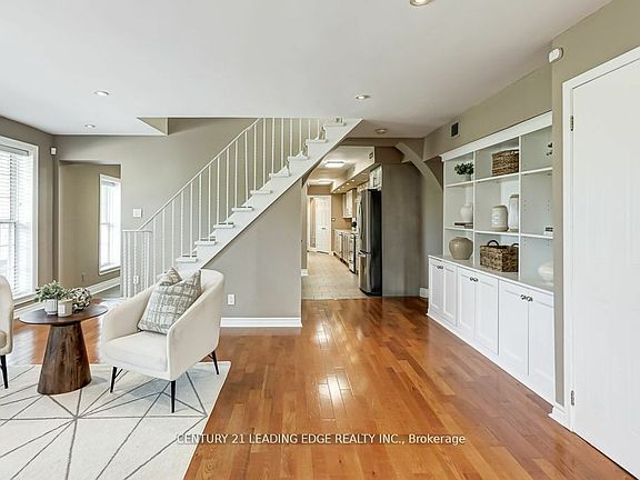 3rd image of 90 Leroy Ave