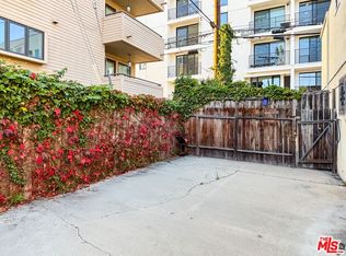 1811 Parnell Ave APT 3, Los Angeles, CA 90025