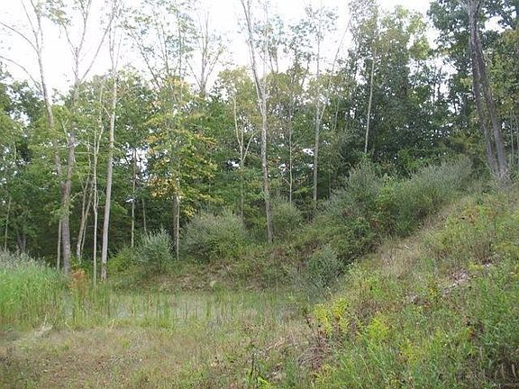 5th image of 122 Harbour Pointe Dr