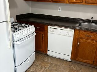 102 Shawomet Ave #1DEC172D5, Somerset, MA 02726