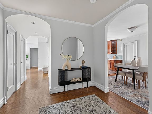 2nd image of 229 E 79th St #10D