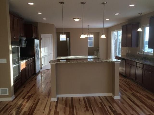 1st image of 4120 Sage Wood