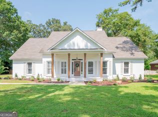 2221 Golfcourse Dr, Albany, GA 31721